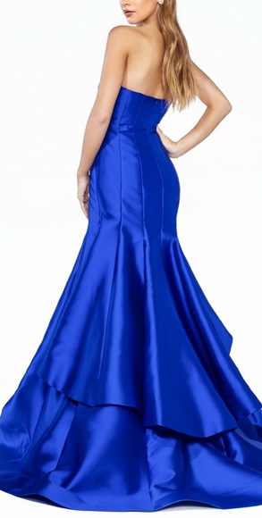 Red Mermaid formal gown, prom pageant ball dress - Picture 2 of 6